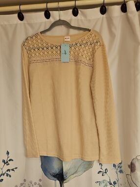Windsor Cream Crochet Yoke Long Sleeve Tee - Women